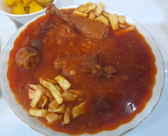 خورش قیمه با گوشت قرقاول